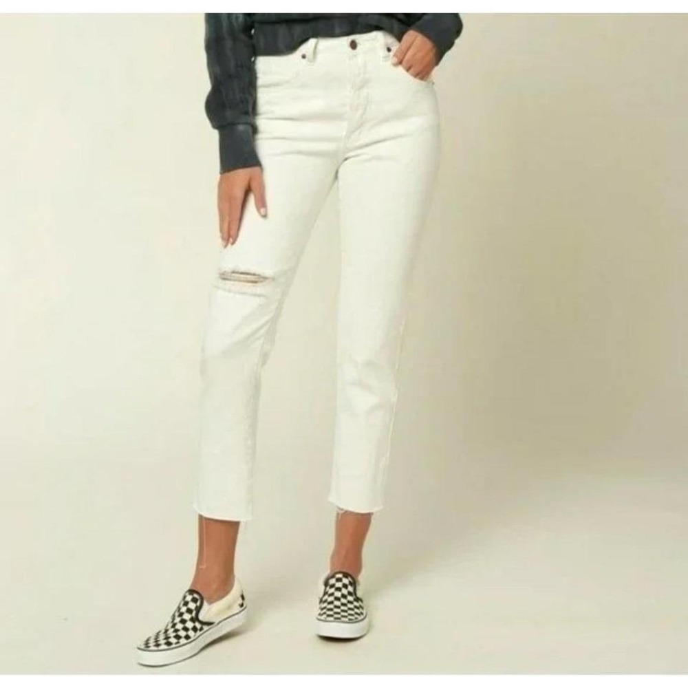 Womens O'Neill Benatar Straight Leg High Waist Frayed Hem Crop‎ Jeans.